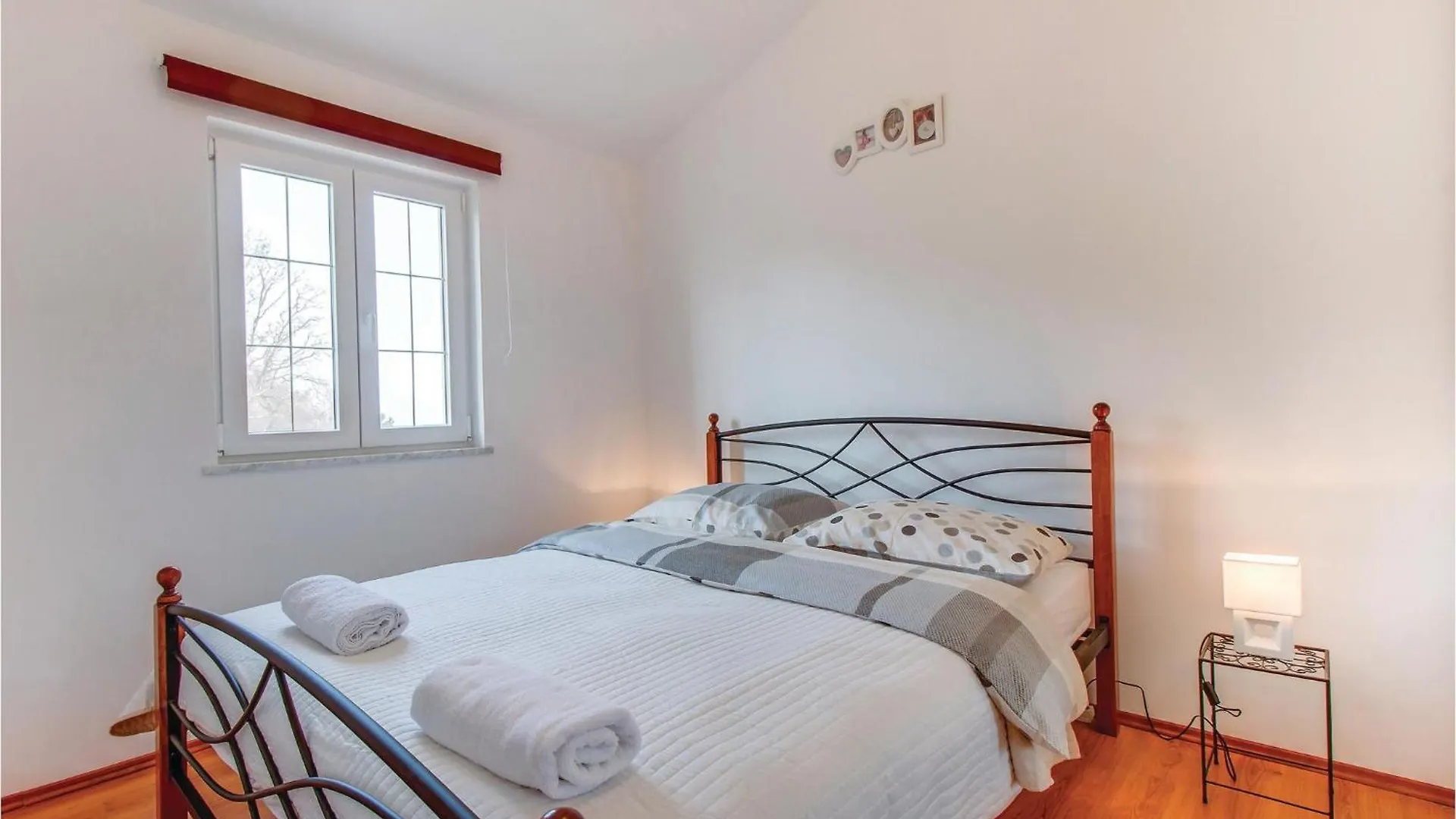 Lovely Apartment In Porozina With Kitchen 0*,  Croatia